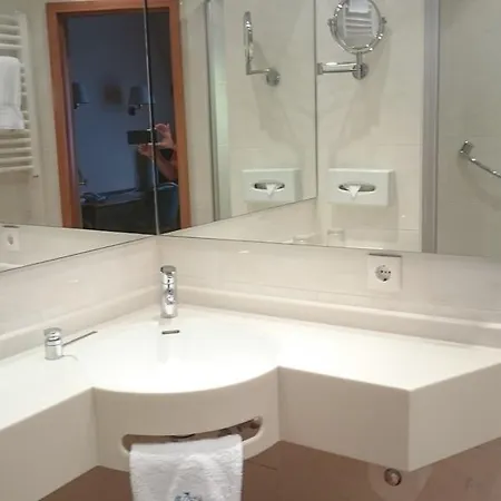 Avisa קרלסרוהה