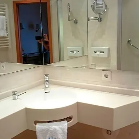 Avisa